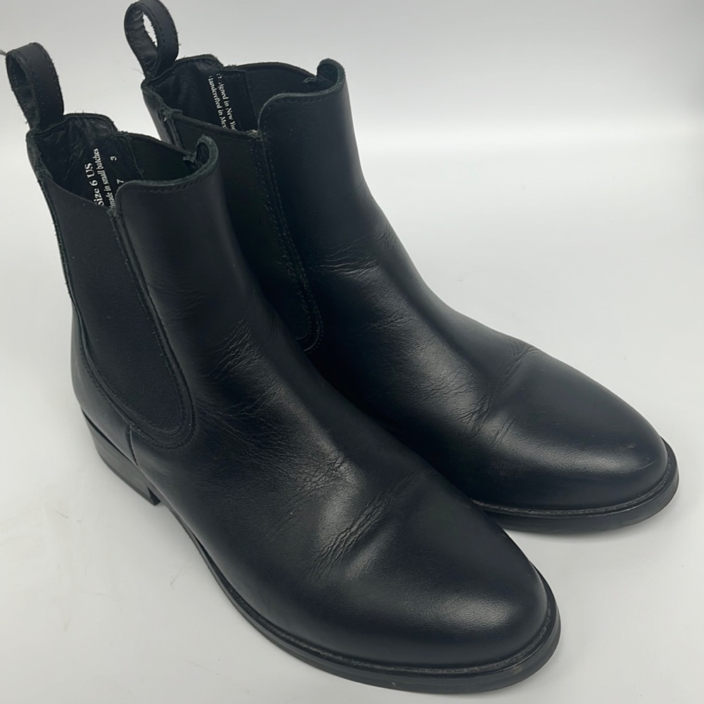 Thursday Boot Company, Duchess black short boots